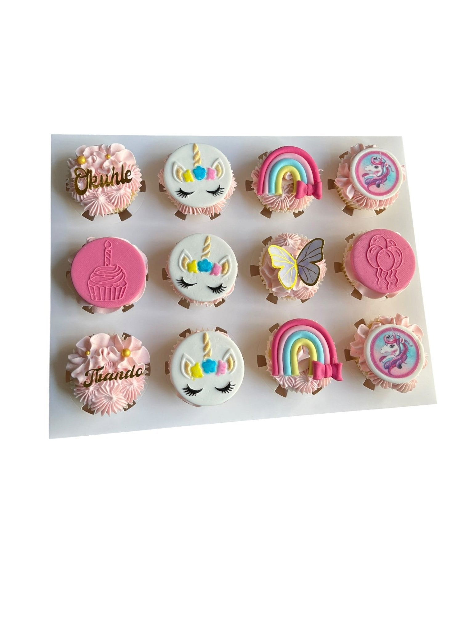 12 Unicorn cupcakes - Hearty Bakes